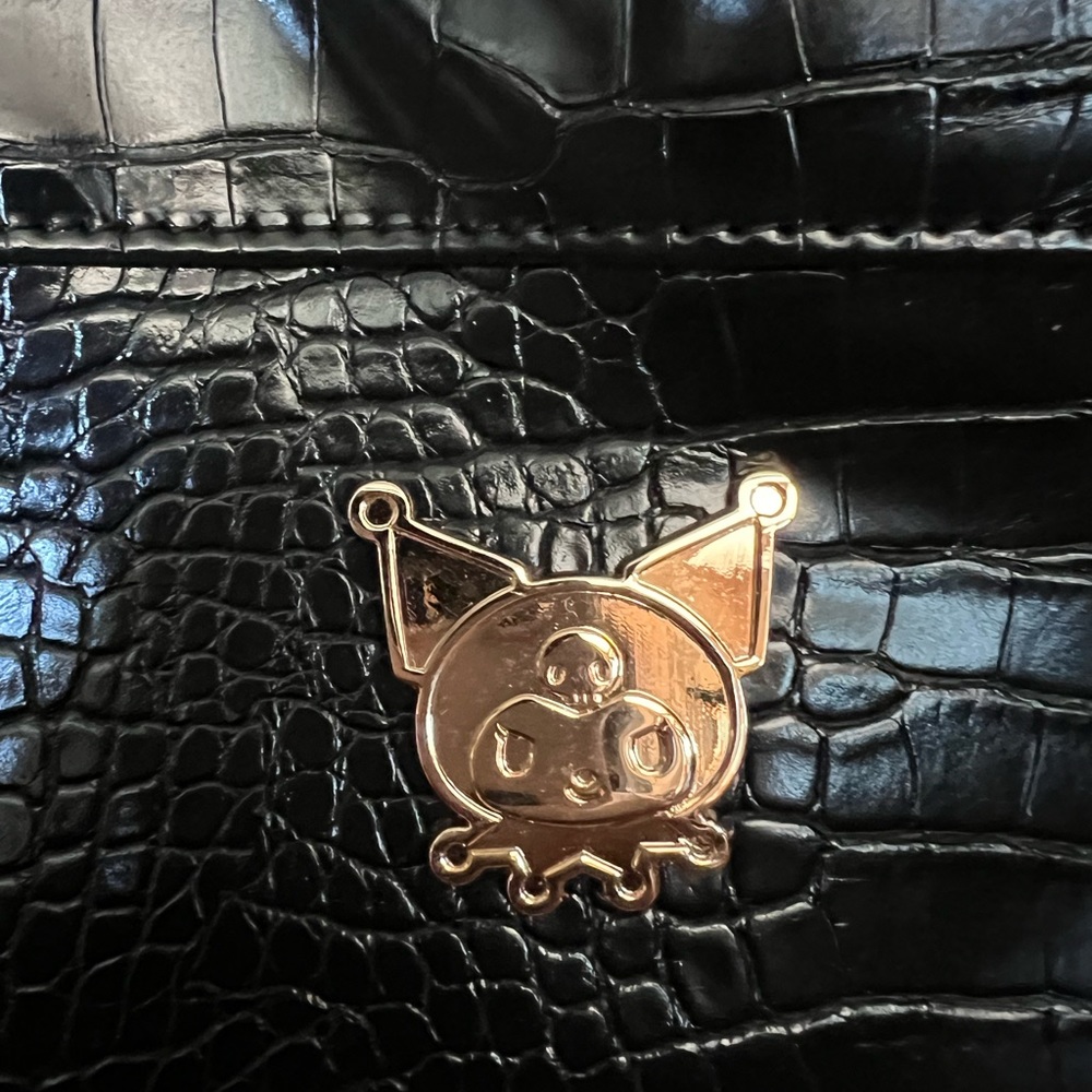 Black oversized kuromi bag